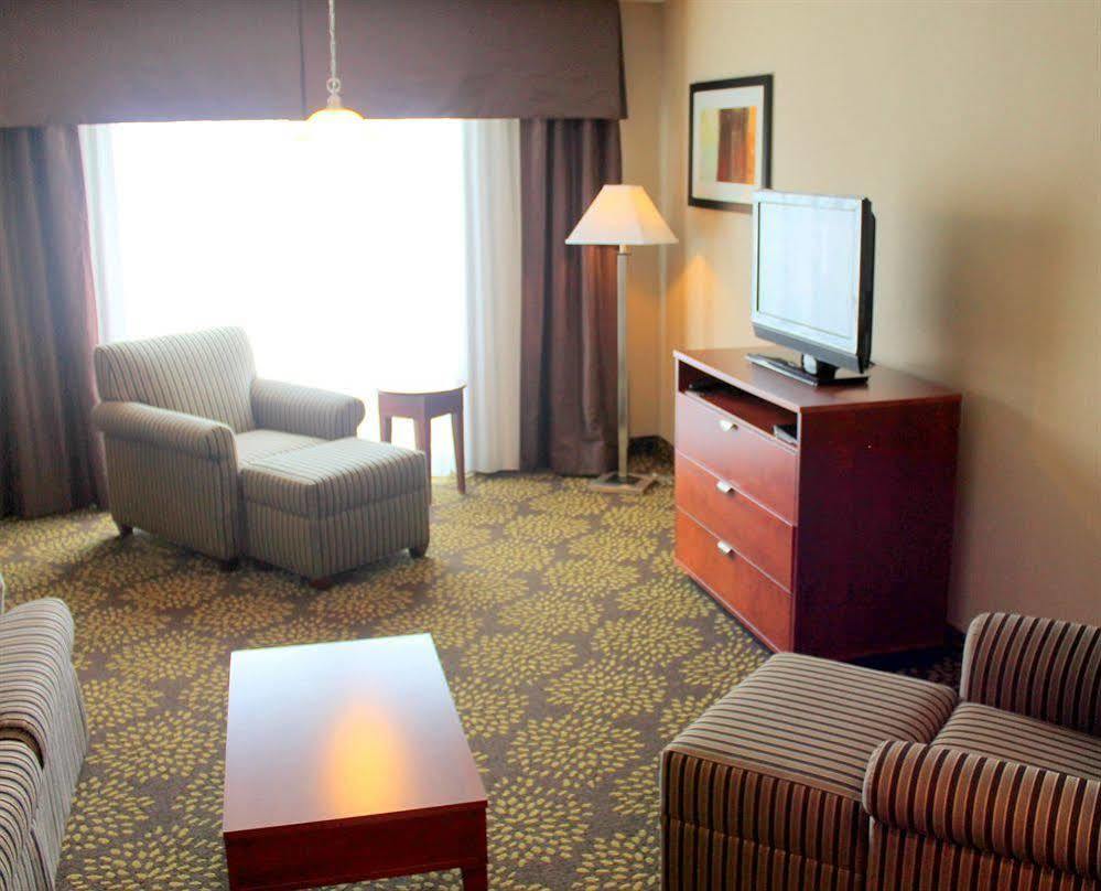 Express & By Ihg 3*